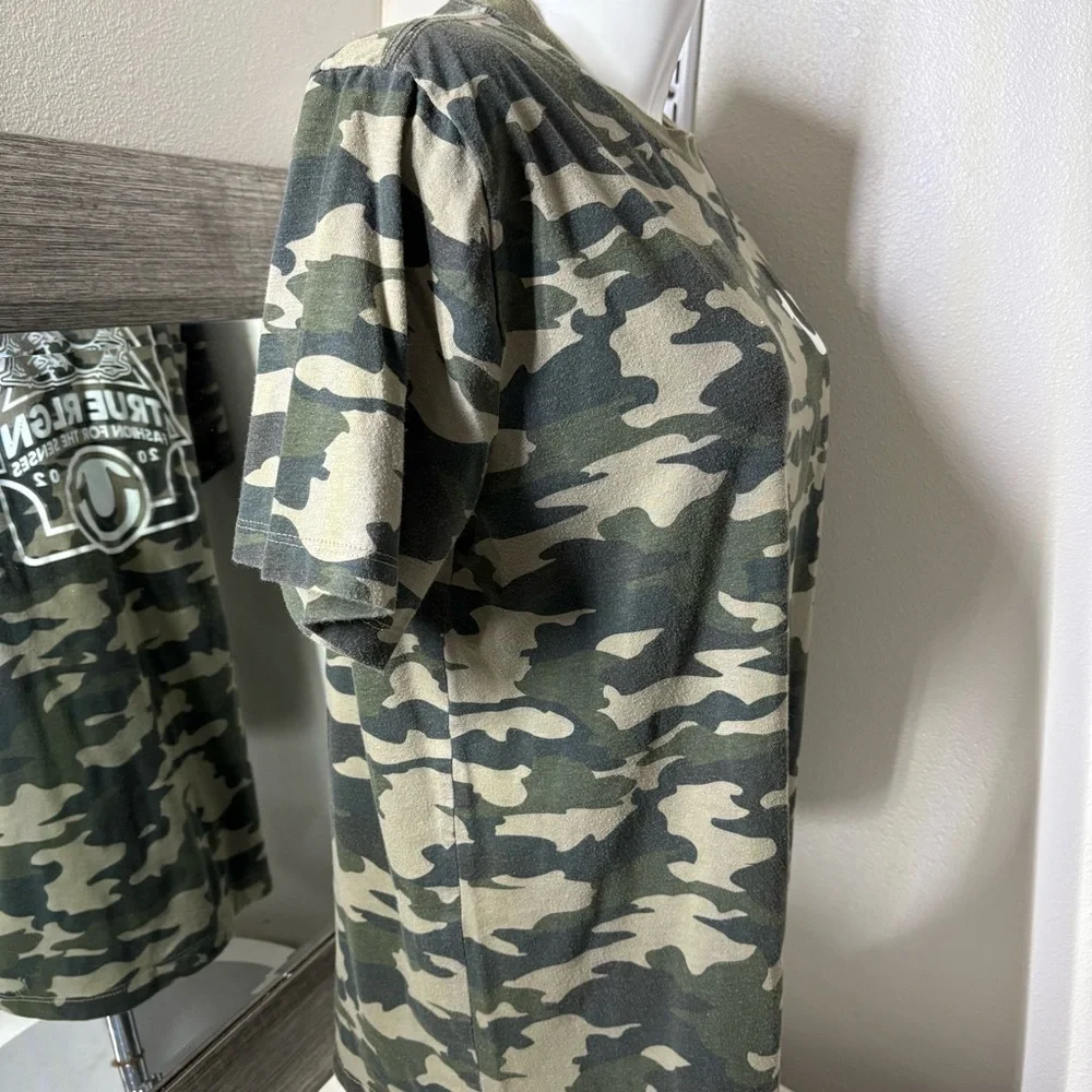 True Religion Green Camouflage Short Sleeve Tee